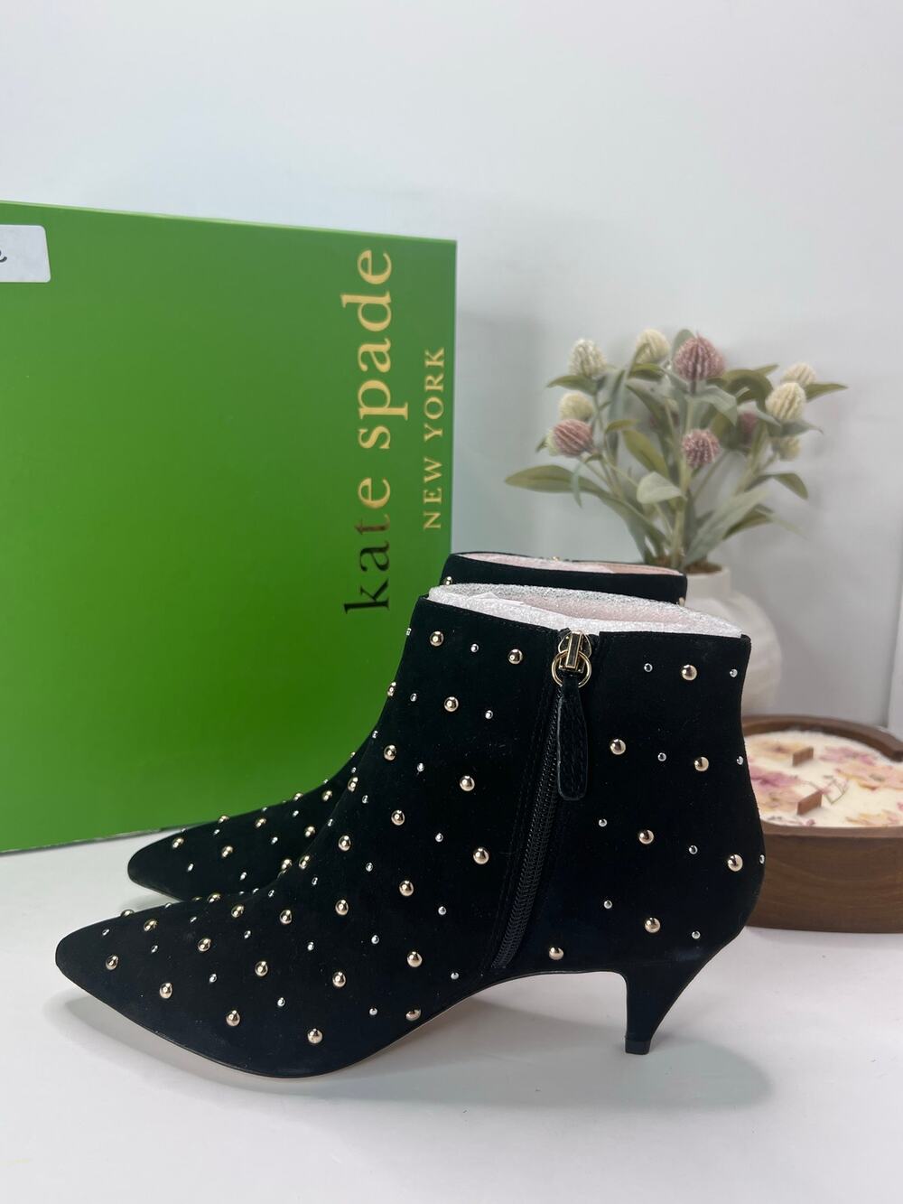 Kate Spade Starr Pointy Toe Leather Bootie Black Studded Women 7.5M Tried On